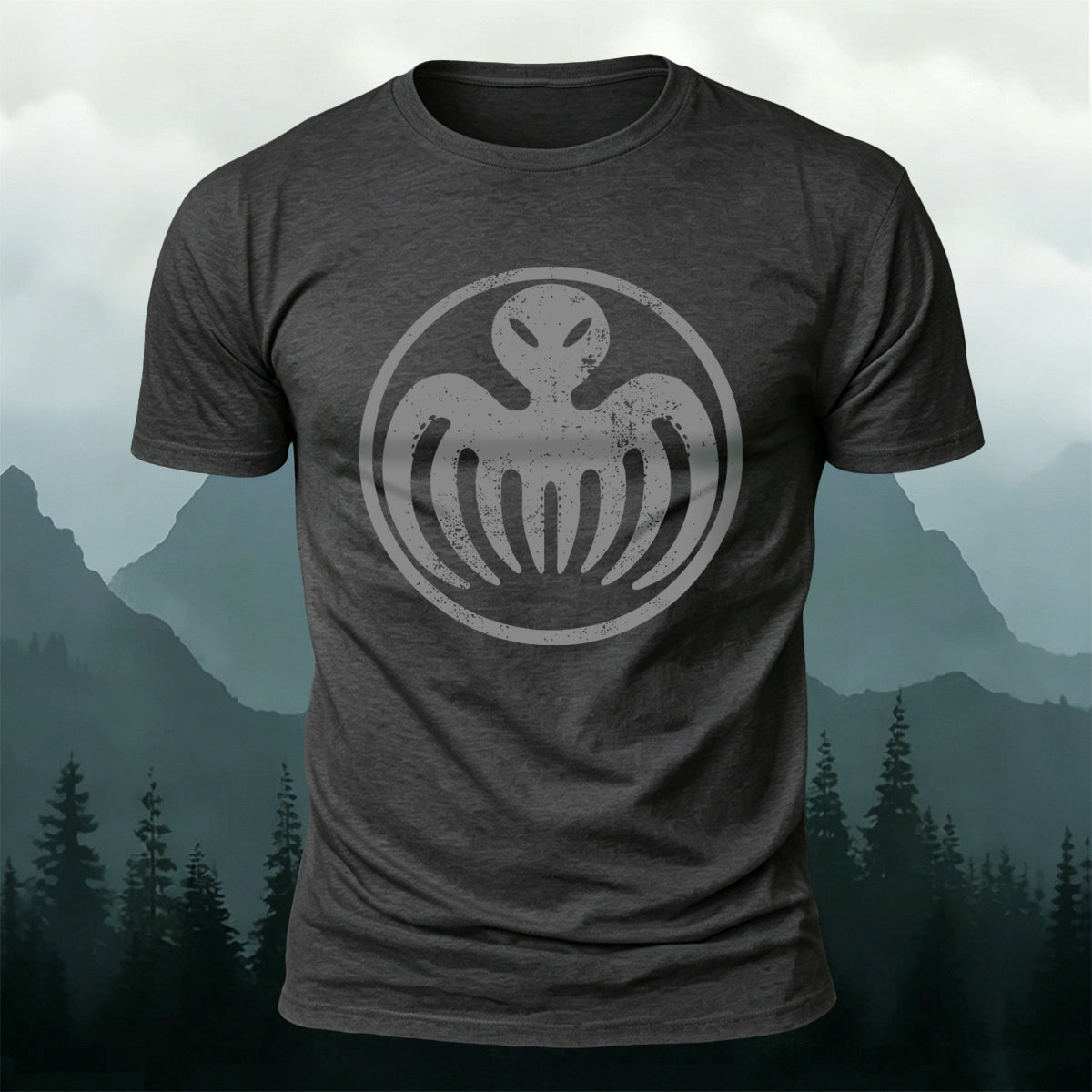Distressed Alien Octopus Circle Casual Crew Neck Tee